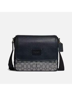 Coach Unisex Sprint Map
Signature Jacquard Leather
Bag Navy Blue Midnight CE534